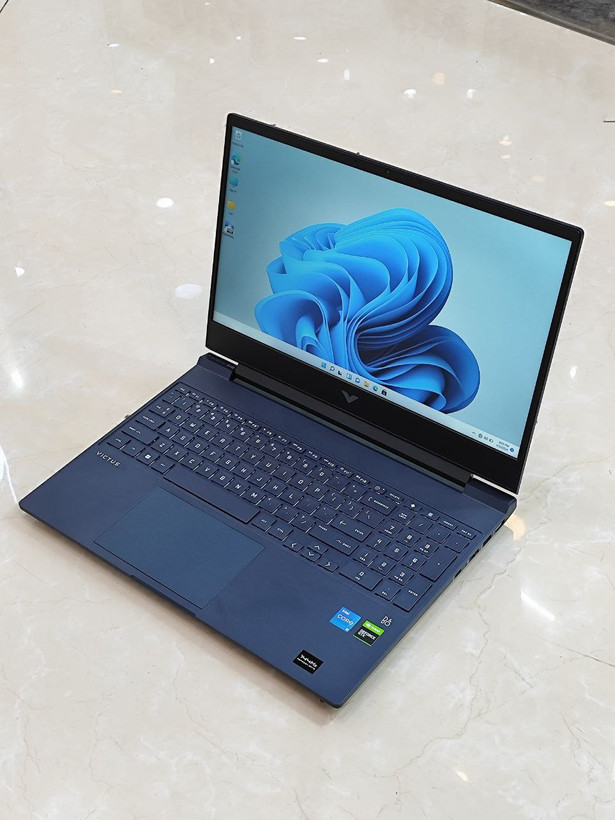 لپ تاپ HP VICTUS 15 GAMING ( لطفاً قبل از سفارش استعلام بگیرید)