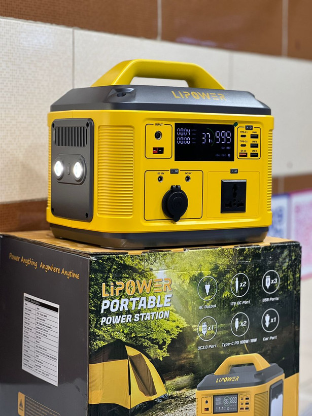 پاور استیشن 700 وات قابل حمل LIPOWER M700 مدل 700W